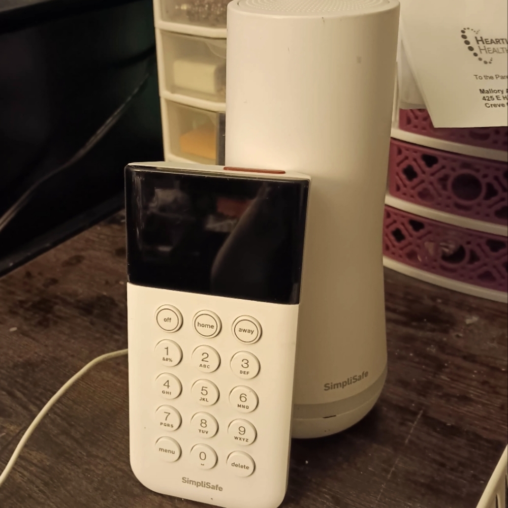 Simplisafe base and keypad